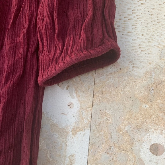 Arizona Jeans Co. Embroidered Floral Burgundy Top - Picture 7 of 11